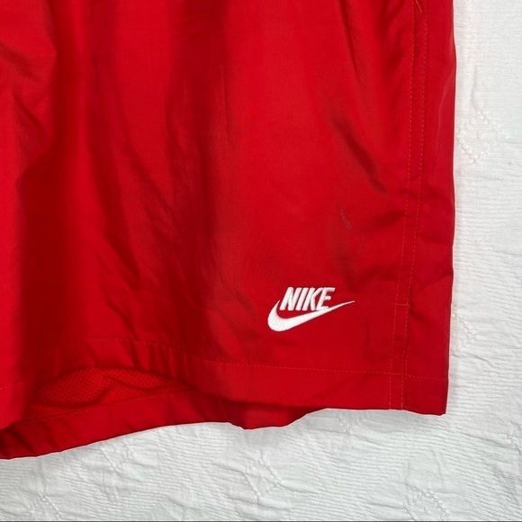 Nike Sportswear Men's Woven Flow Shorts - Picture 9 of 13